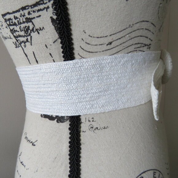 Vintage 1980s White Macrame Belt - Picture 4 of 6